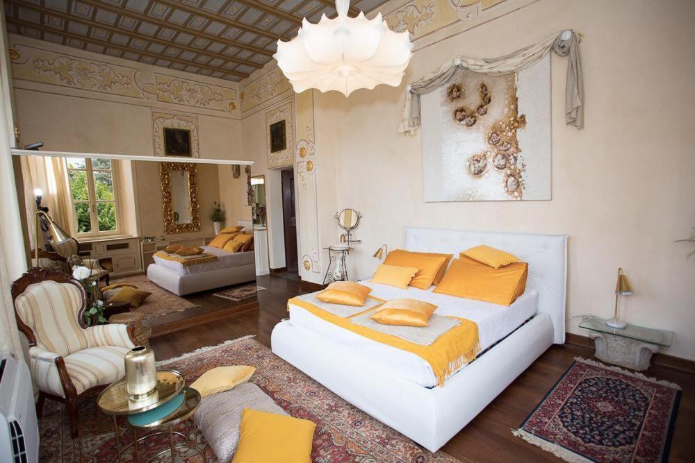 Villa Ghiringhelli Azzate Exterior photo